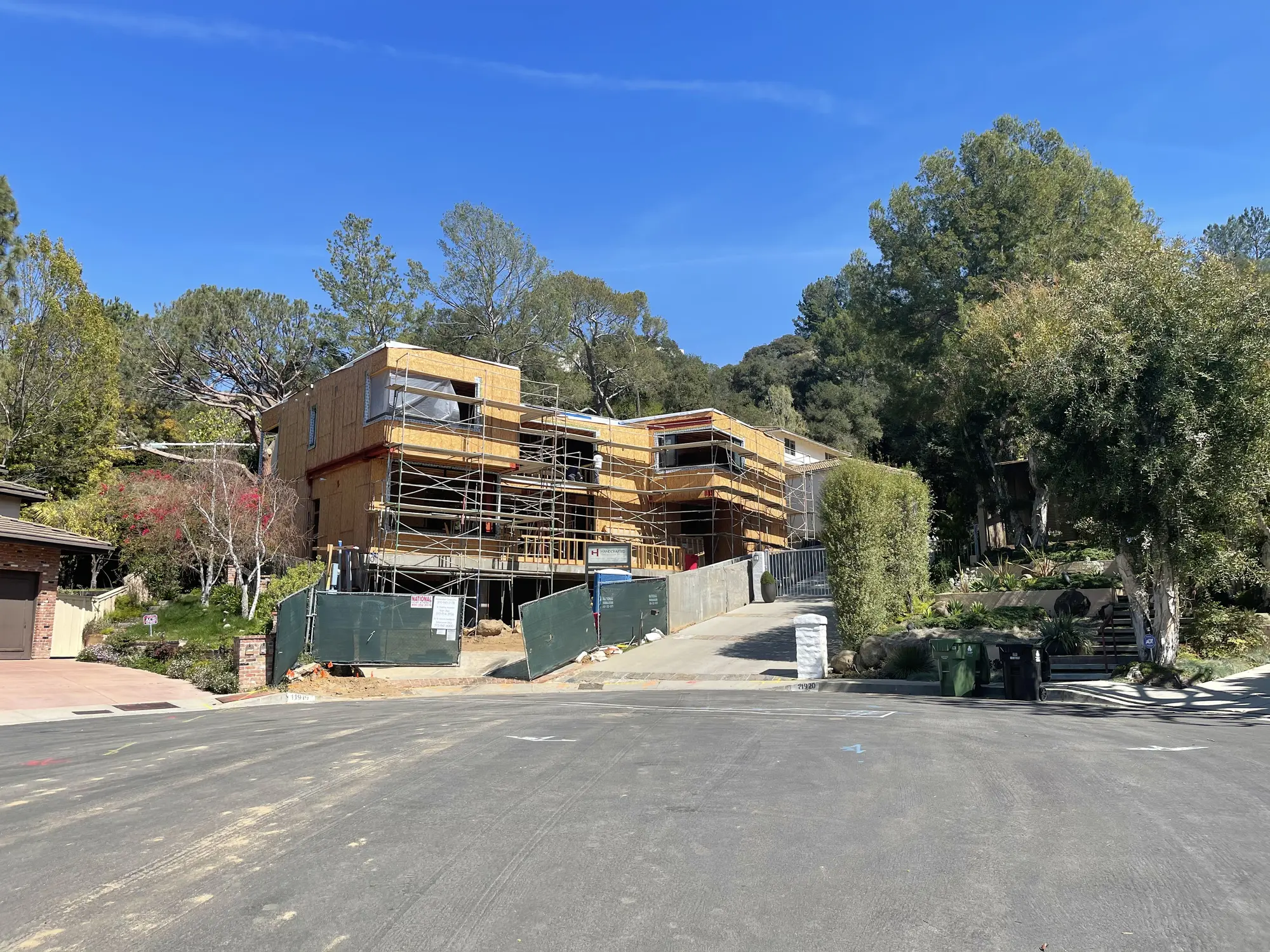 11919 Brentwood Grove within its residential street context