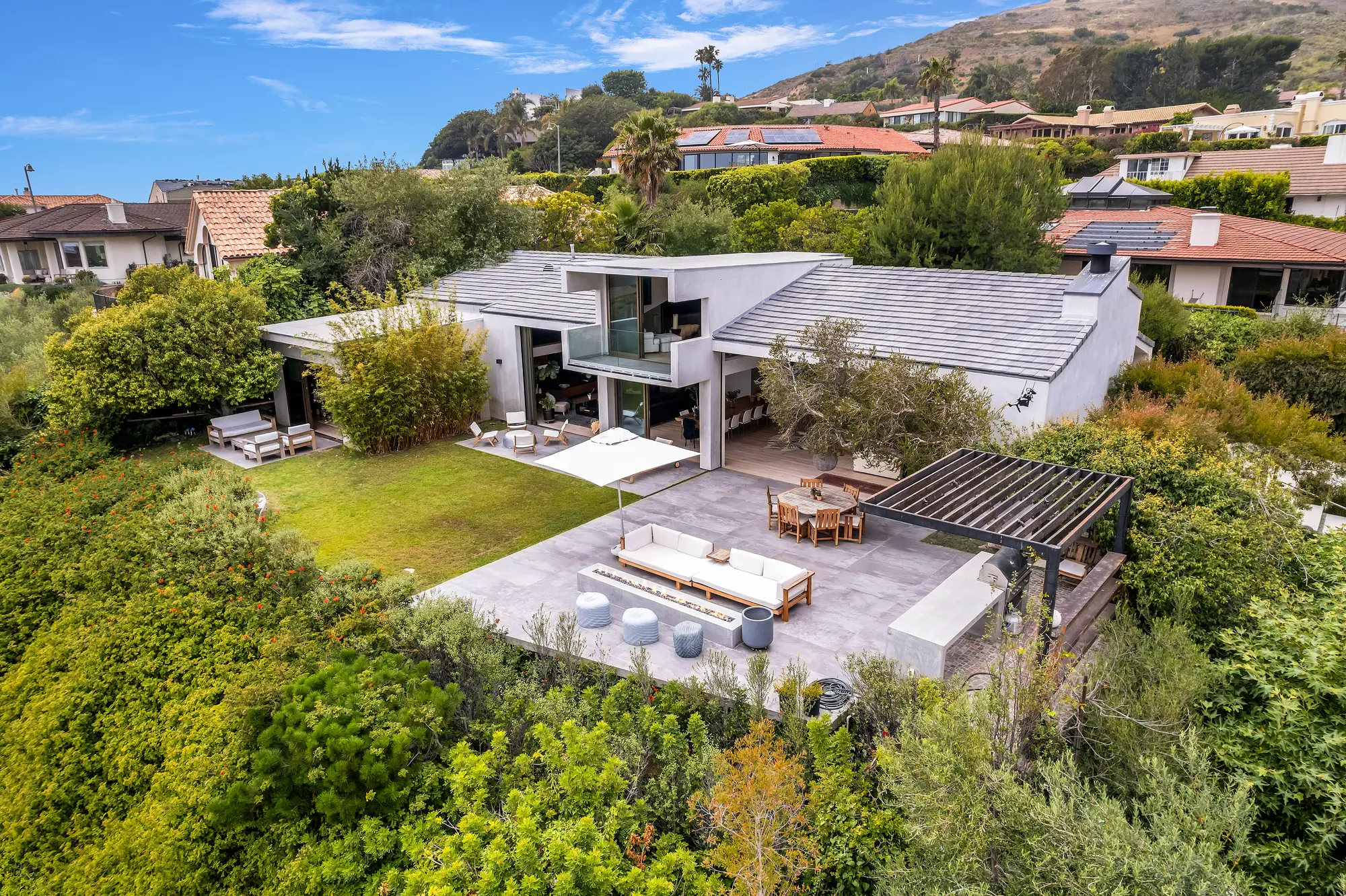 Aerial view of 3736 Malibu Country Drive and its garden terraces