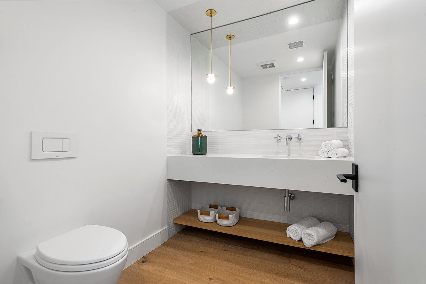 Powder room