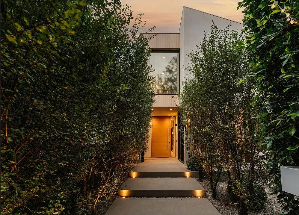 Entry passage at the completed 116 Gretna Green residence