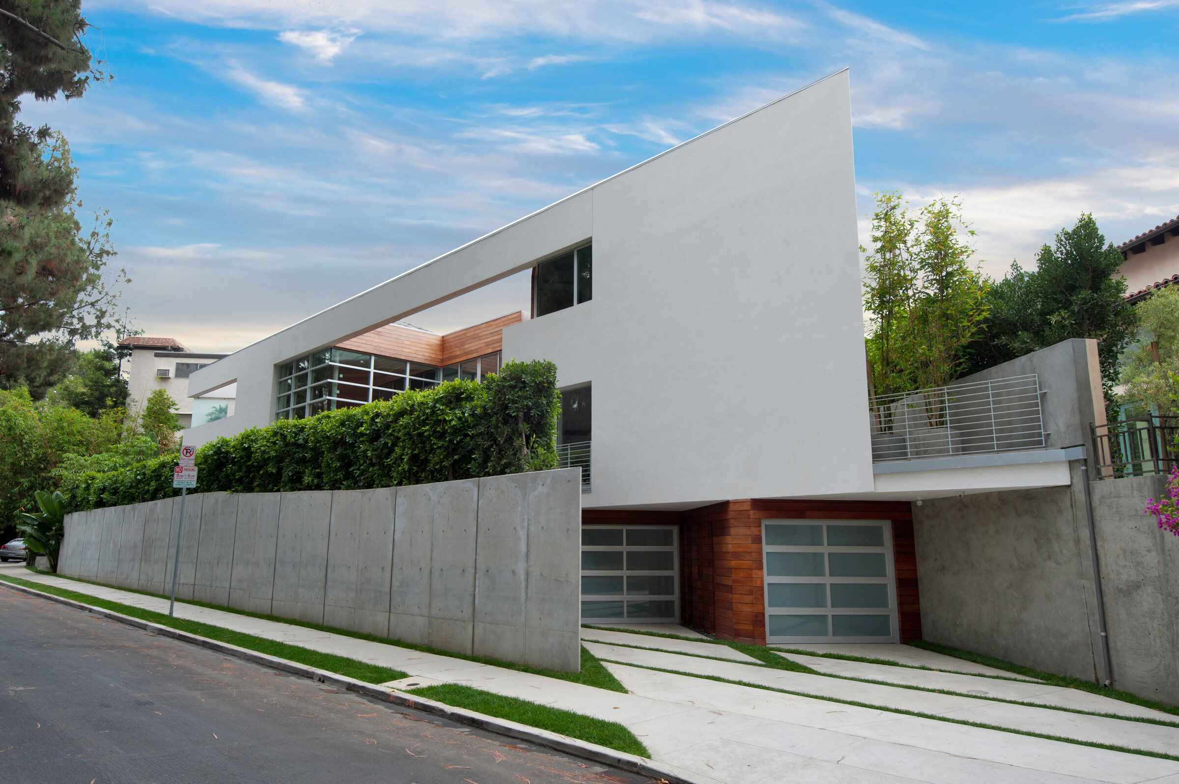 Approaching the McClellan residence from the street