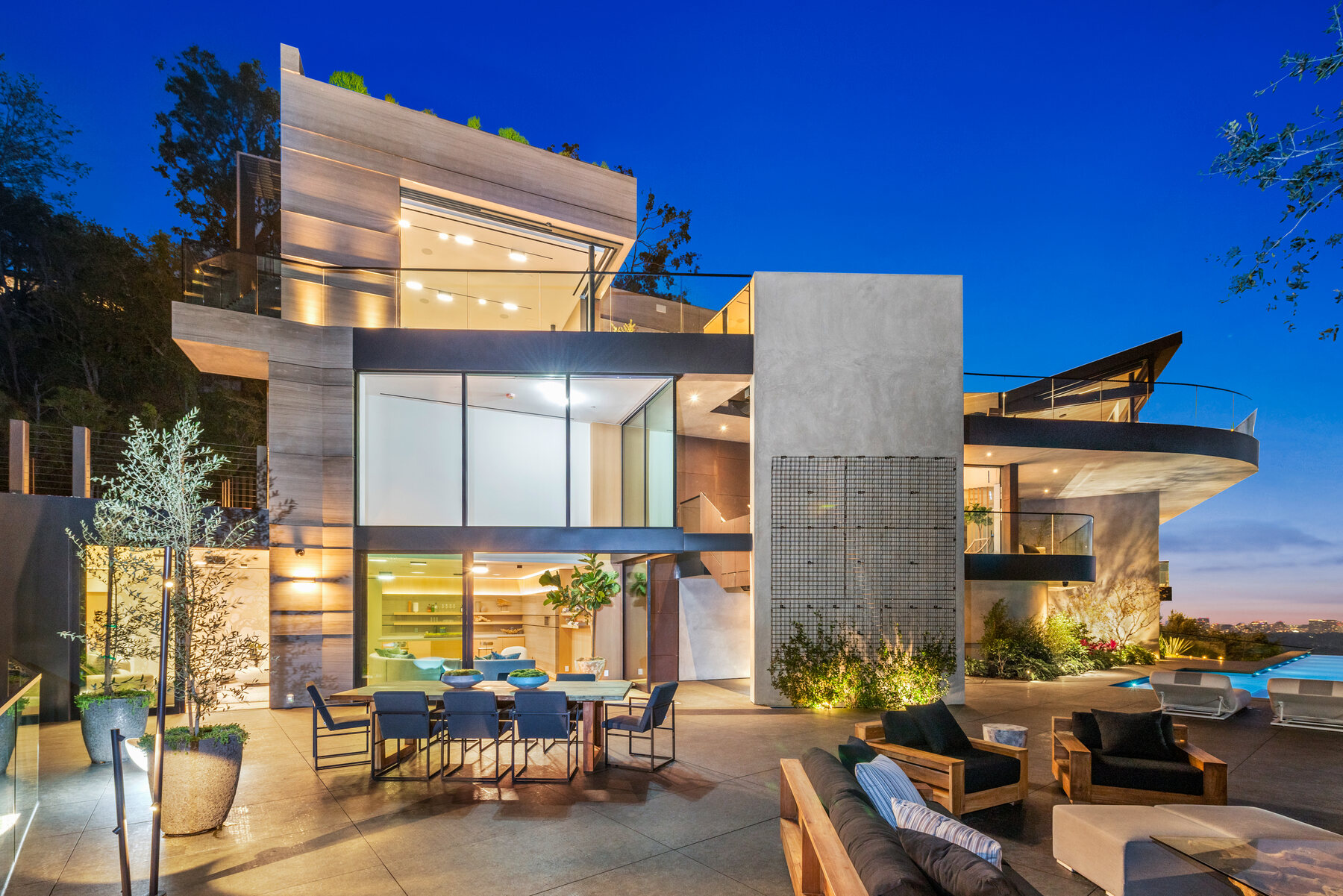 Readcrest exterior at blue hour