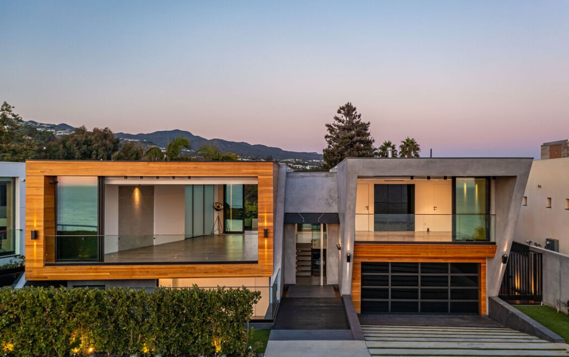 Tramonto residence from the street at dusk